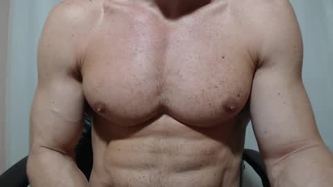 saradorj92 online show from April 21, 2:51 am