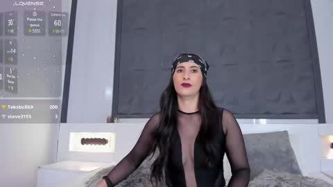 Snapshot of saragomez_1 chatting on March 5, 3:51 pm  Sara Gomez  online show from March 5, 3:51 pm