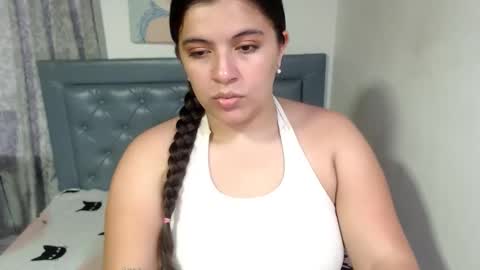 sarah online show from March 28, 8:54 pm