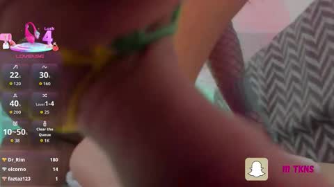 Sarah Bonneth online show from November 1, 12:59 pm