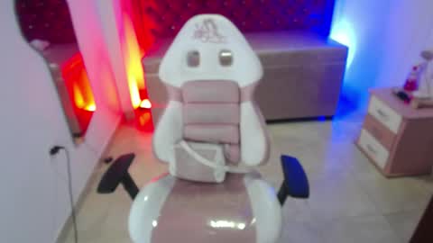 Sara online show from September 22, 8:46 pm