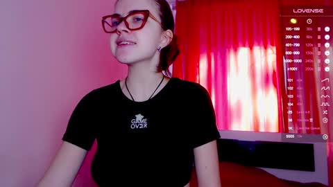 Sarah online show from February 5, 8:54 am