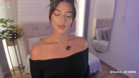     online show from December 3, 12:28 pm