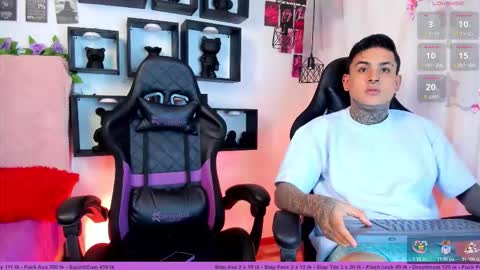 Sarah  Zack online show from November 12, 7:11 am