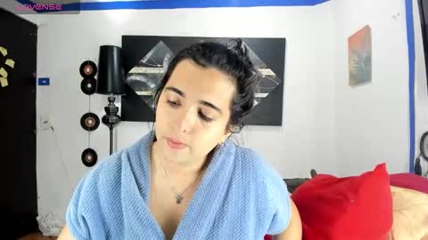 Snapshot of sarahjey chatting on September 13, 6:43 pm  SARAHJEY     online show from September 13, 6:43 pm