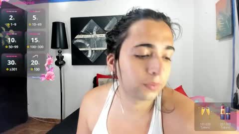 Snapshot of sarahjey chatting on February 19, 7:16 pm  SARAHJEY     online show from February 19, 7:16 pm