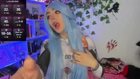 Sarah NEW ACCOUNT online show from November 12, 6:10 pm