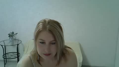 sarahphelps online show from March 22, 5:50 pm