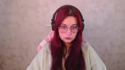 Sara online show from May 11, 8:10 am
