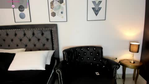 Sara online show from April 9, 12:55 pm