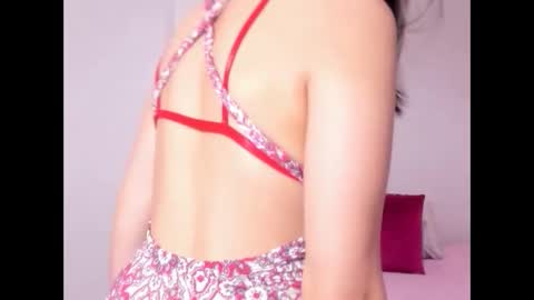 Snapshot of sarasweet_4 chatting on October 1, 4:39 pm Sara   online show from October 1, 4:39 pm