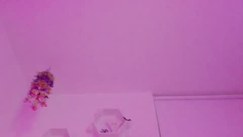 Saray  online show from October 16, 11:36 pm