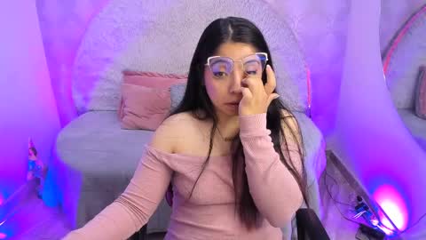 Sara online show from April 9, 6:19 am