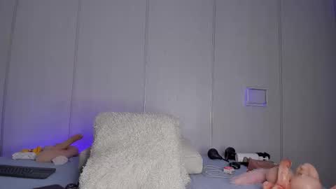 Sasha  online show from March 2, 7:20 pm