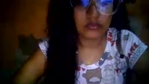 sasha_unlimtd online show from June 19, 12:27 am