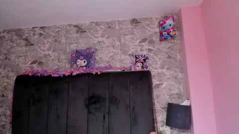 selene  online show from June 24, 2:57 pm