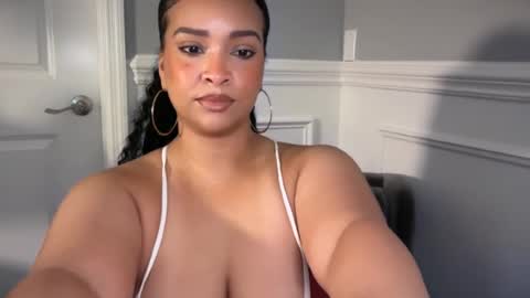 Sasha Estrella online show from July 24, 5:04 am