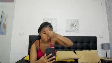 SashhaLux22 online show from January 12, 4:19 am