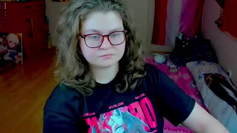 .Alexandra online show from April 19, 6:10 pm