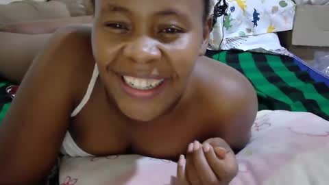 sassy_bella online show from March 5, 10:32 pm