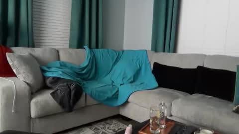 sassyhotwife00 online show from March 31, 1:50 am