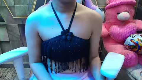 Sassy online show from April 10, 1:38 pm