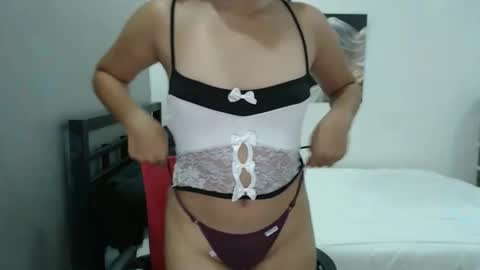 Thessavageee online show from February 5, 6:17 am