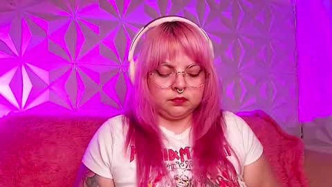 Gina George online show from February 20, 2:11 am