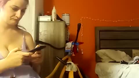 SnowBunny online show from January 29, 2:51 am