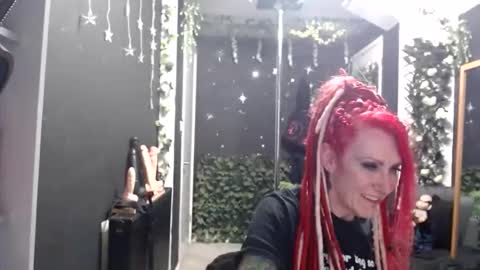 SaucySky online show from March 28, 9:27 pm