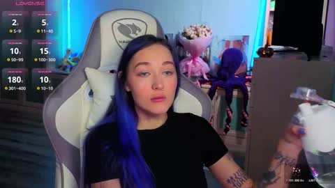 Ariel online show from November 27, 3:03 am