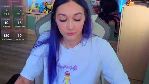 Ariel online show from October 31, 6:25 am