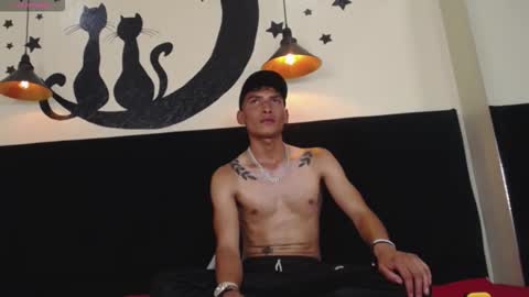 SavageLover  online show from October 25, 5:30 am