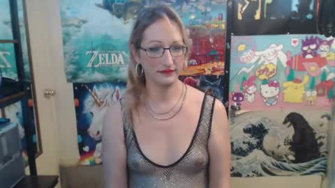 Savanah online show from November 16, 5:48 pm