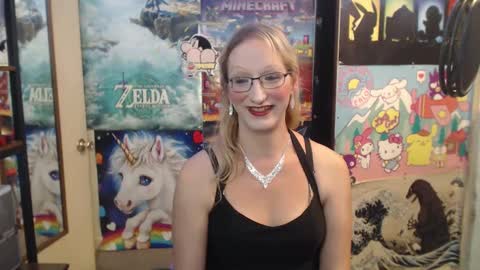Snapshot of savanah_banana chatting on October 2, 4:00 am Savanah online show from October 2, 4:00 am