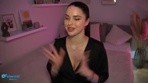 Naomi online show from February 12, 10:37 pm