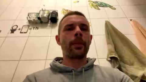 Snapshot of sawa08051989 chatting on October 26, 1:06 am chamomile online show from October 26, 1:06 am