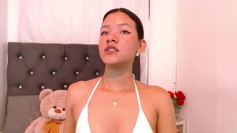 saykimmy online show from December 2, 2:54 am