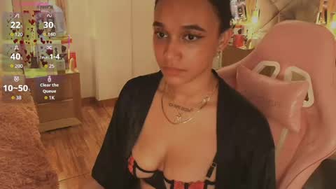 scarleett_ebony online show from April 18, 7:58 pm