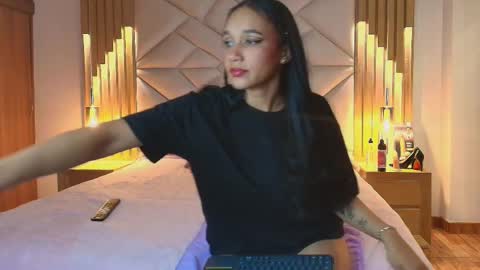 scarleett_ebony online show from January 18, 3:48 am