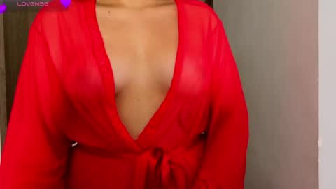 scarlet__15 online show from May 29, 12:14 pm
