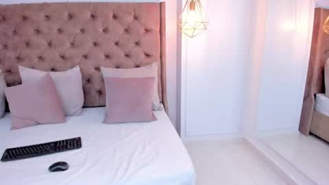 scarlet__pretty online show from June 26, 10:48 pm
