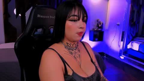 scarlet_ceretti1 online show from March 26, 11:21 pm