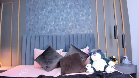 Maria online show from November 4, 10:33 pm