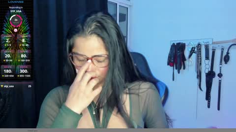 Snapshot of scarlet_kennedy98 chatting on January 10, 11:39 pm scarlet taylor kennedy online show from January 10, 11:39 pm