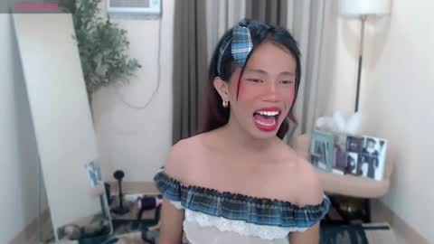 Scarlet online show from June 17, 12:10 pm