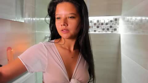 scarletrosee27 online show from February 14, 6:19 pm