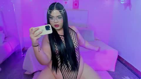 Scarlett  online show from March 7, 2:06 pm