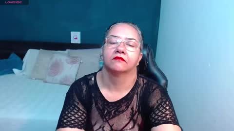 Scarlett  online show from March 2, 8:07 pm