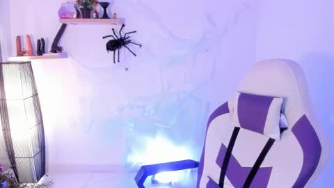 scarlett_enjoy1 online show from October 15, 2:40 pm